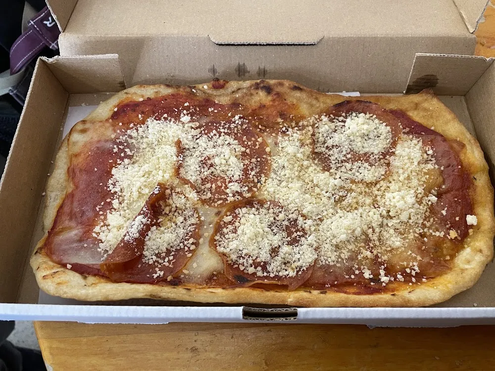 Flatbread Cheese Pizza