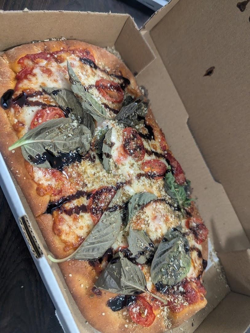 Maestro Pizza